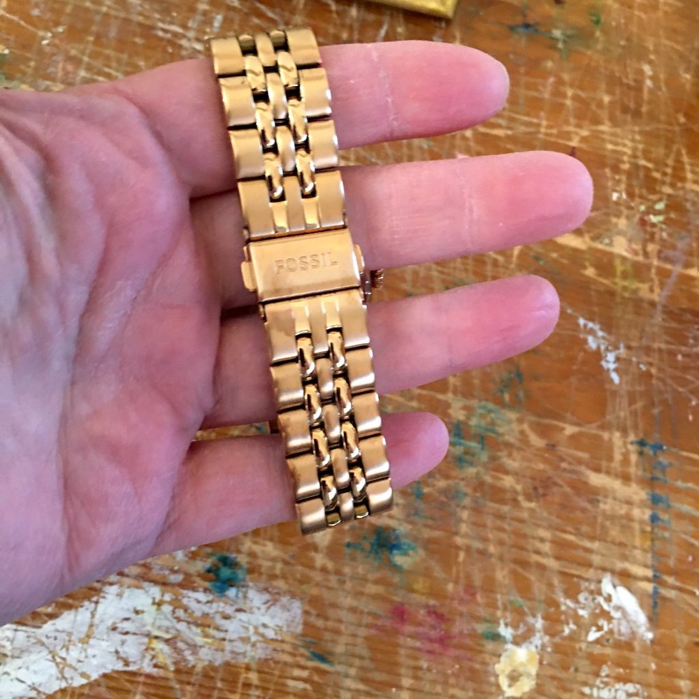 Women's Rose Gold Fossil Boyfriend Chronograph Watch, NWOT - Picture 3 of 6